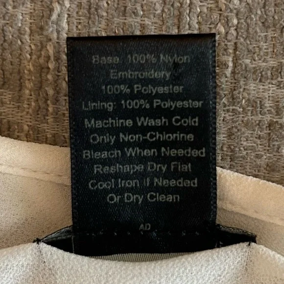 Ann Taylor Cream Textured Sleeveless Top - Picture 7 of 9